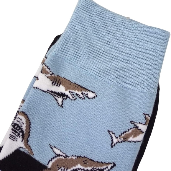 FREE! Shark Themed Socks Set OF 4 - Picture 7 of 8